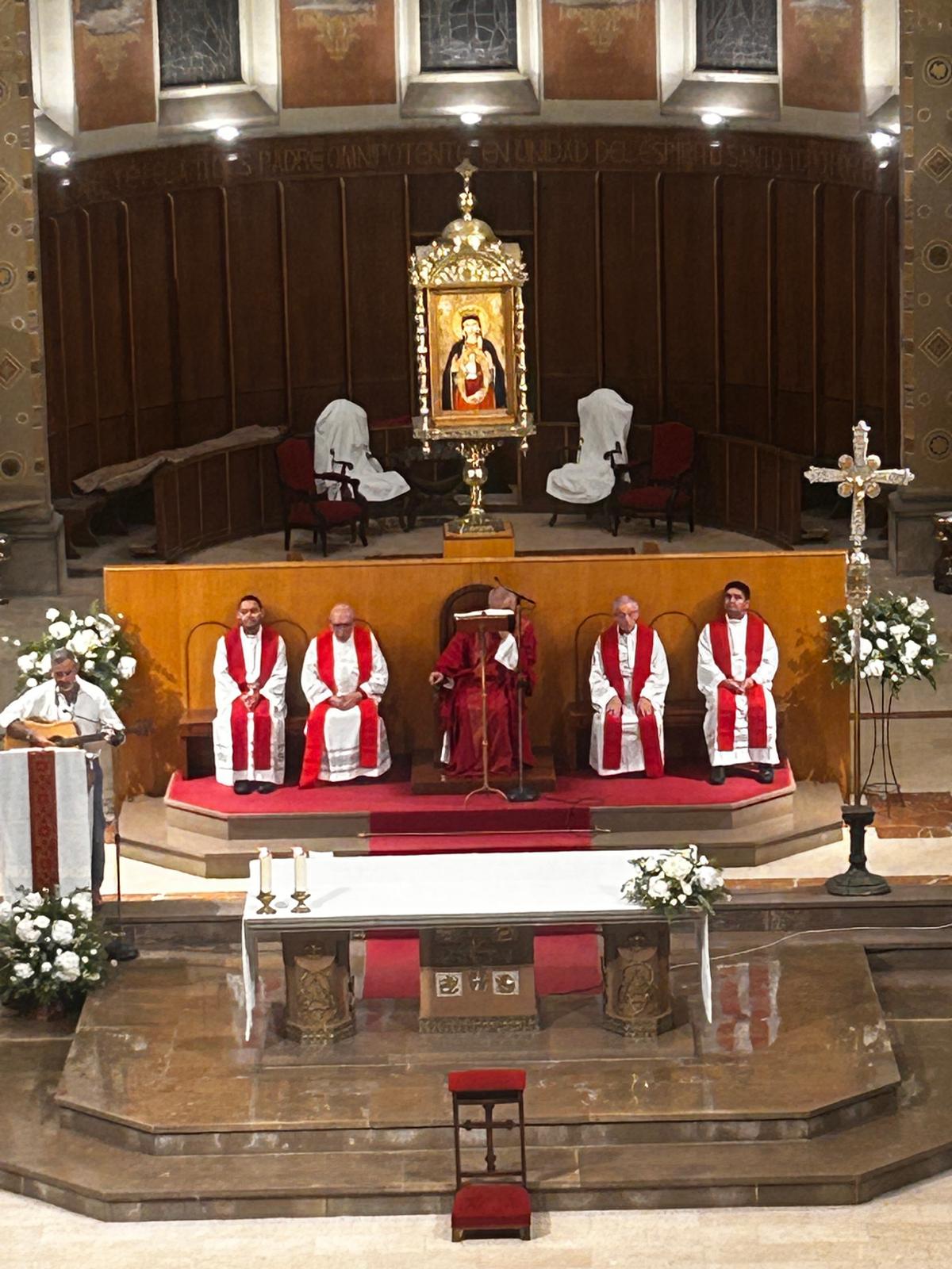25 años de sacerdocio: una vida entregada al servicio de Dios y de su pueblo.